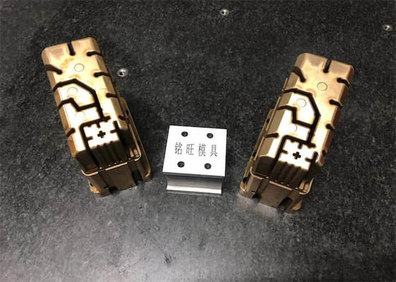 718H 738H Spritzgusseinsätze 5-Achsen-CNC-Formkomponenten